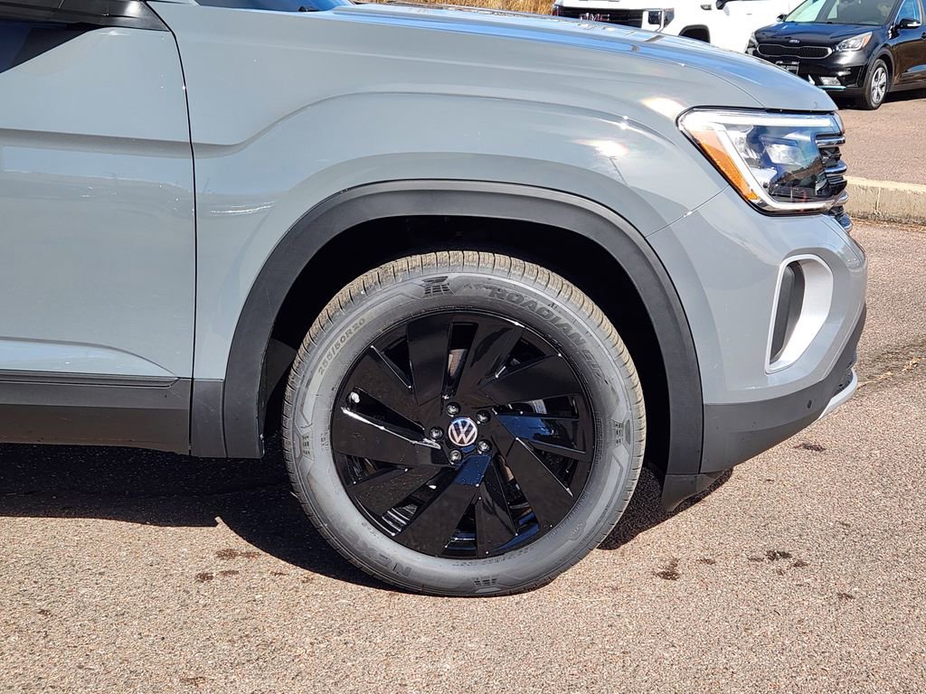 New 2026 Volkswagen Atlas SE image 29