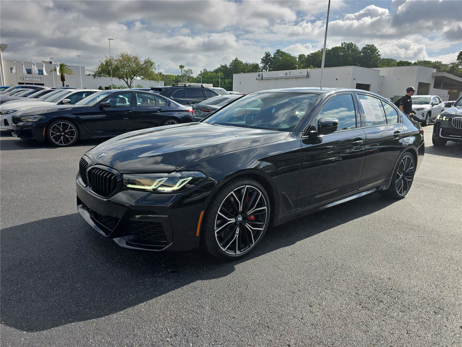 Used 2023 BMW M550i xDrive w/ Executive Package AWD/4WD image 7
