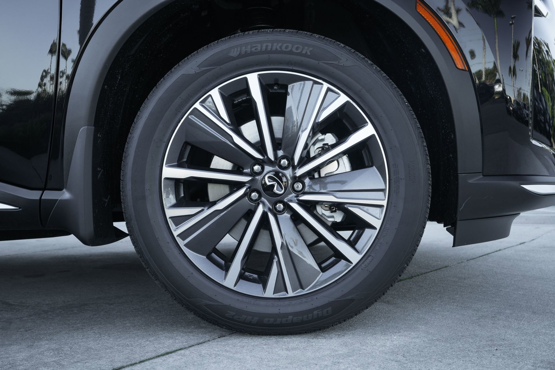 New 2026 INFINITI QX60 Luxe w/ Cargo Package image 24