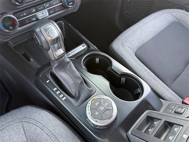 Used 2025 Ford Bronco Big Bend image 15