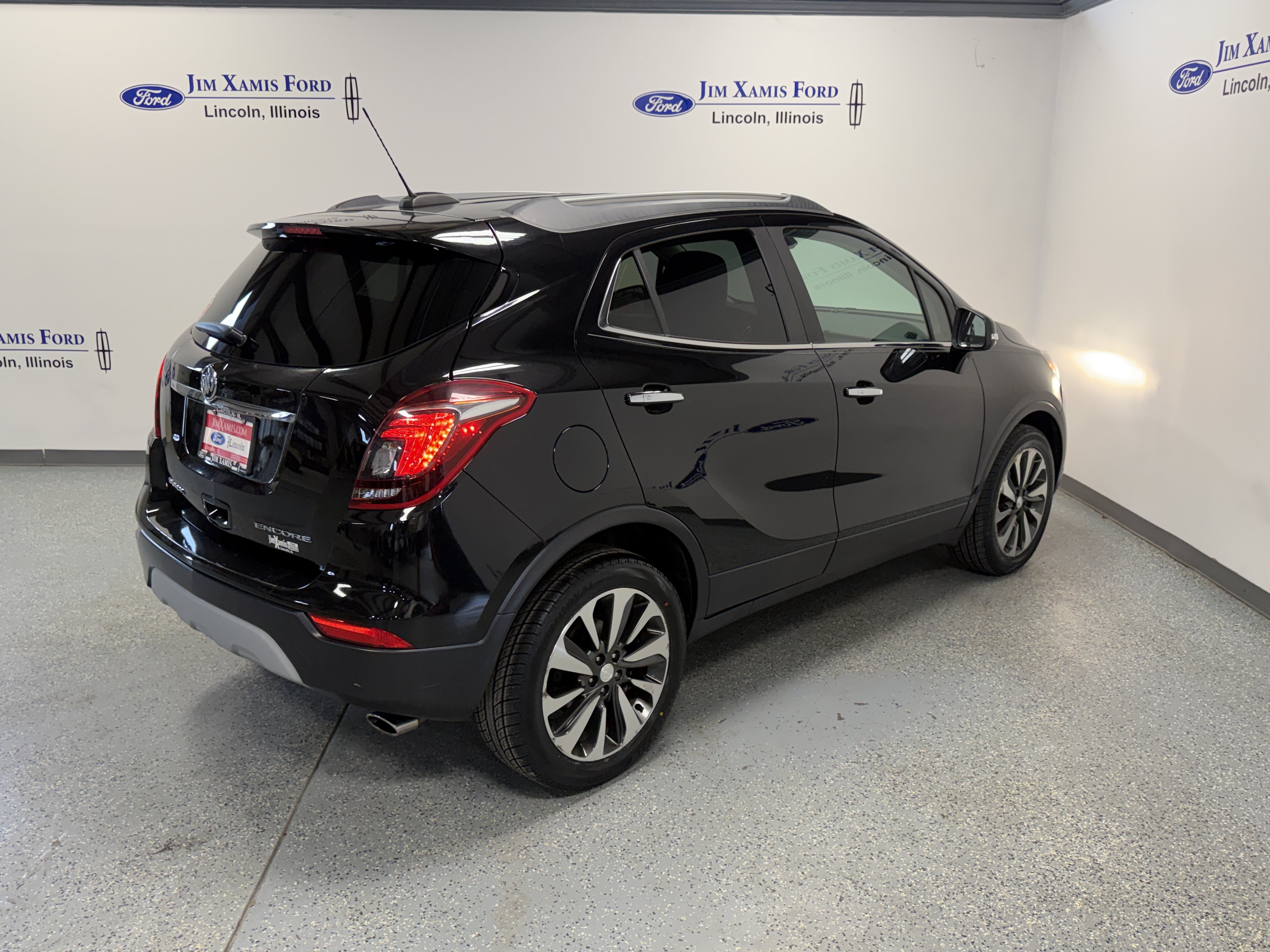 Used 2017 Buick Encore Preferred FWD image 31