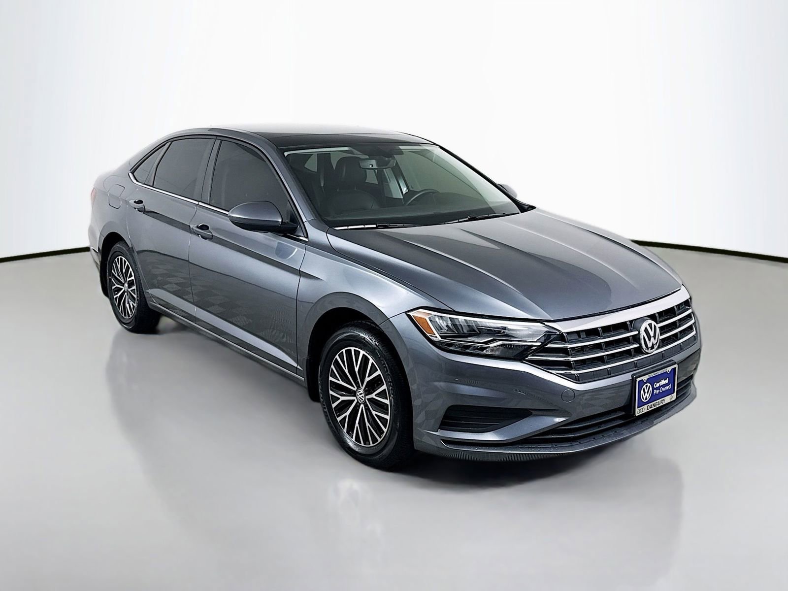 Certified 2021 Volkswagen Jetta SE w/ SE Cold Weather Package FWD image 7