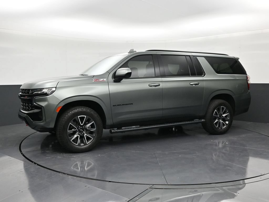 Used 2023 Chevrolet Suburban Z71 AWD/4WD image 2