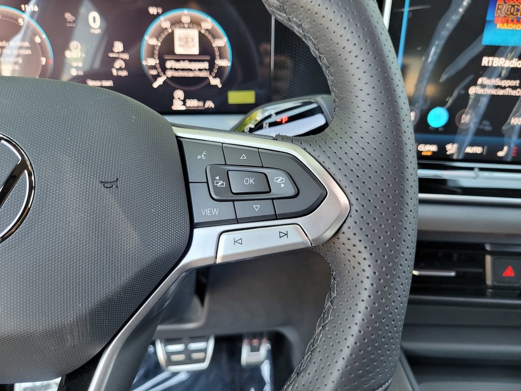 New 2026 Volkswagen Tiguan SE R-Line AWD/4WD image 22