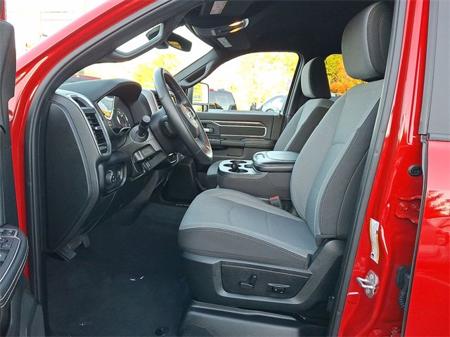 Used 2024 RAM 2500 Big Horn w/ Bed Utility Group image 14