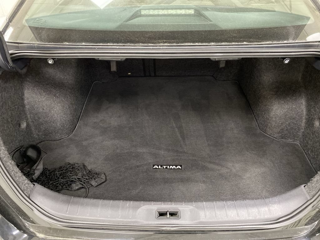 Used 2019 Nissan Altima 2.5 SL FWD image 25
