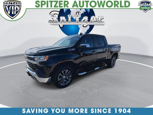 Used 2022 Chevrolet Silverado 1500 LT AWD/4WD image 4