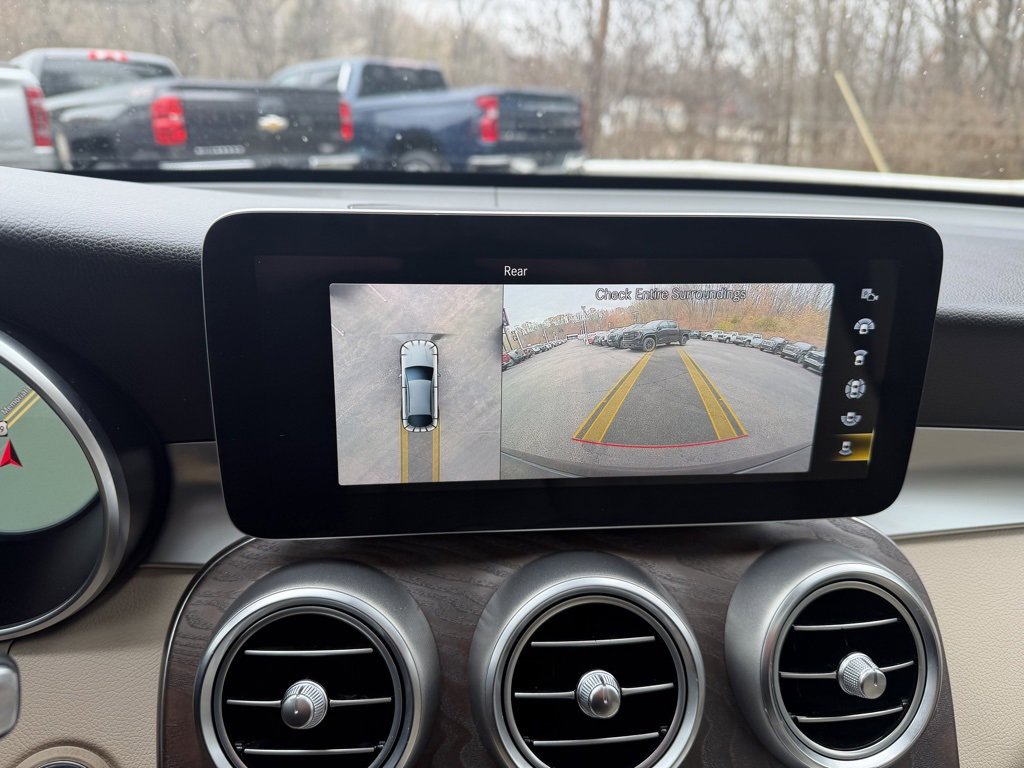 Used 2020 Mercedes-Benz GLC 300 4MATIC Coupe image 25