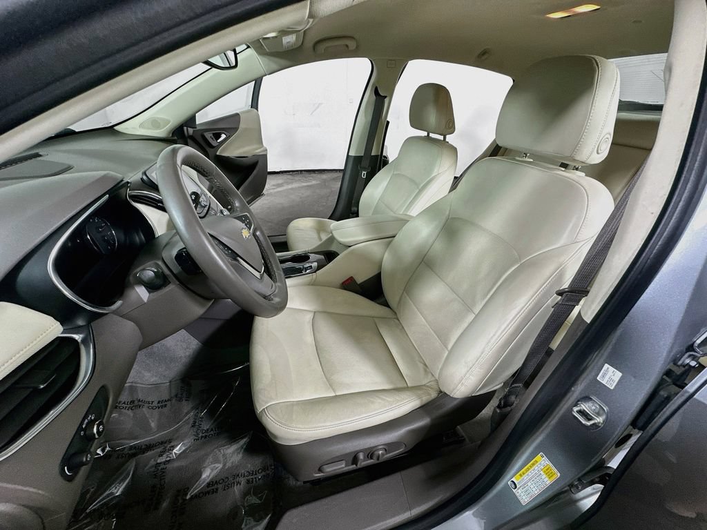 Used 2024 Chevrolet Malibu LT FWD image 17