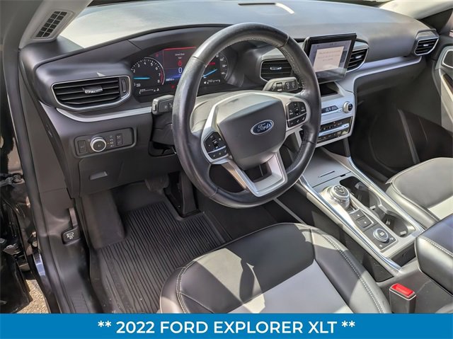 Certified 2022 Ford Explorer XLT w/ Equipment Group 202A image 14