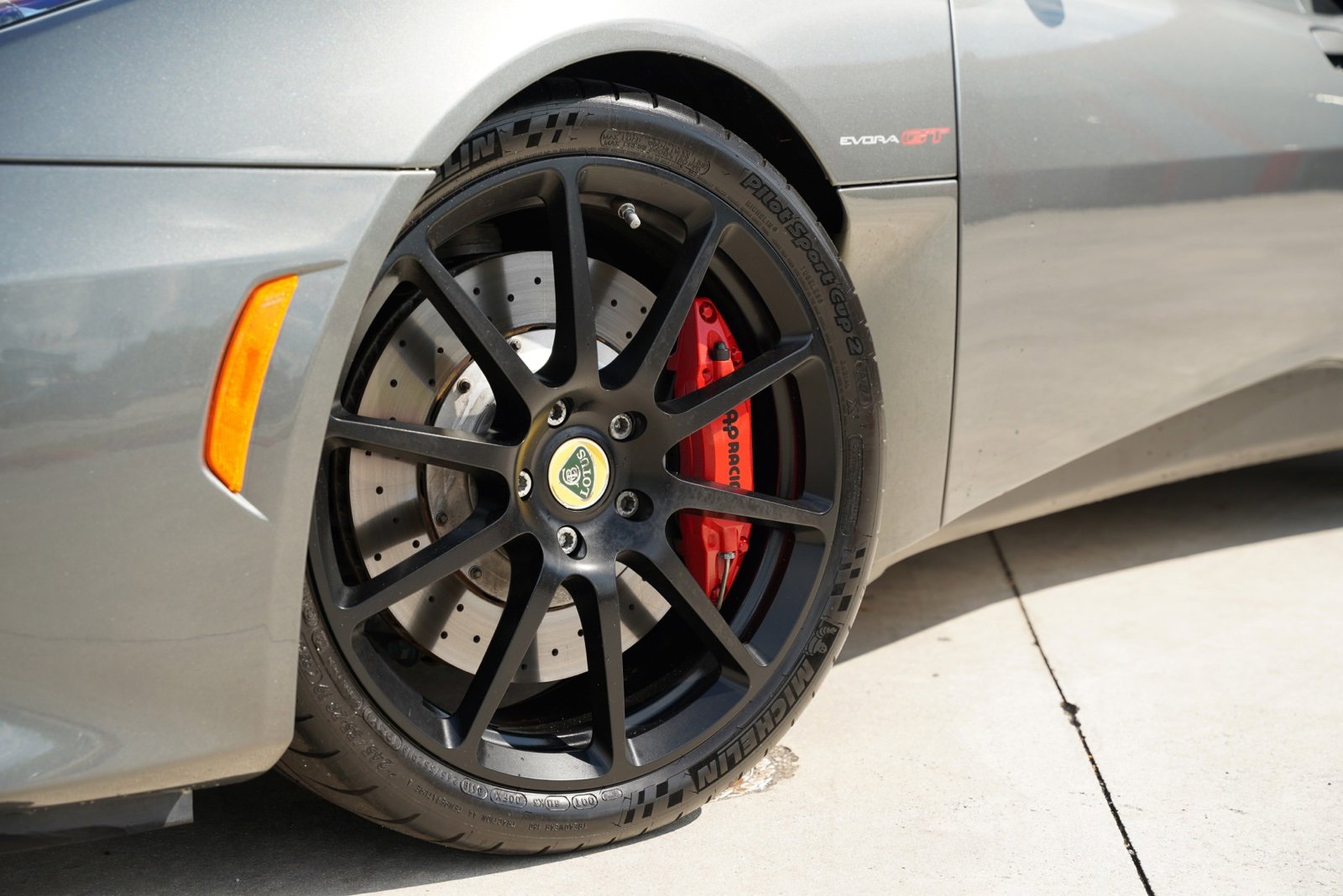 Used 2020 Lotus Evora image 10