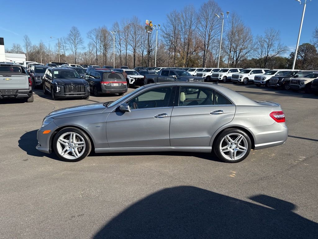 Used 2012 Mercedes-Benz E 350 4MATIC Sedan image 11