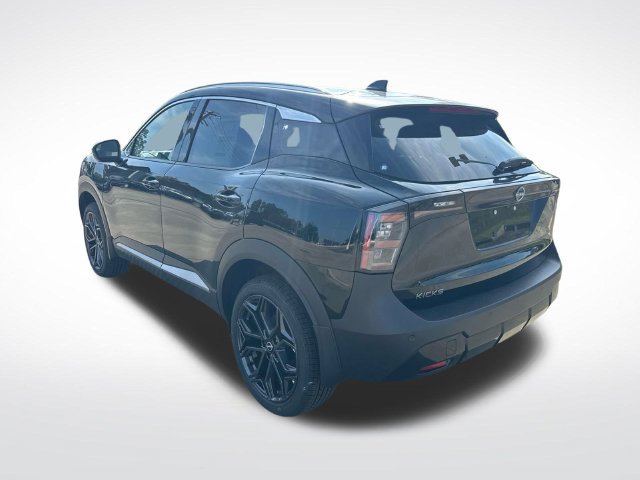 New 2027 Nissan Kicks SR FWD image 7