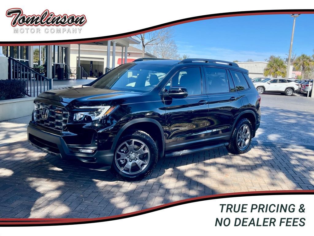 Used 2024 Honda Passport TrailSport image 1