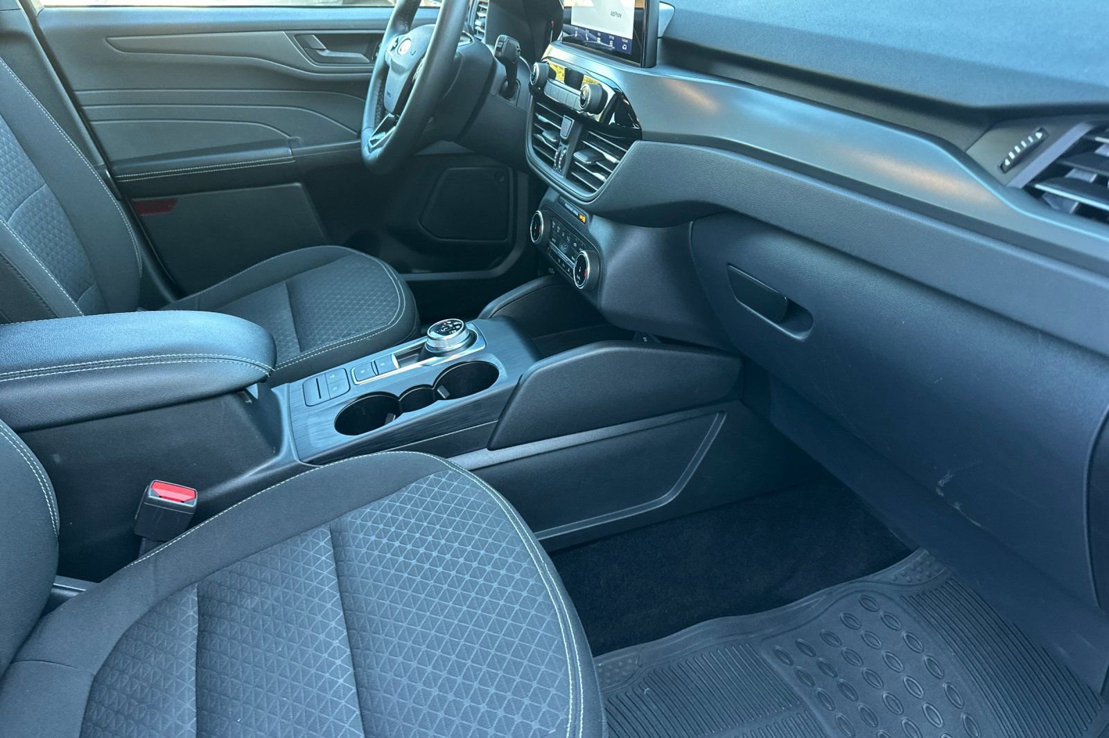 Used 2024 Ford Escape Active image 18