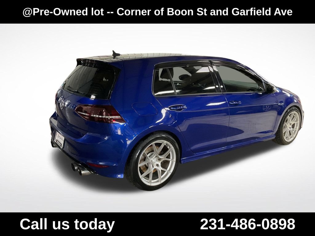 Used 2016 Volkswagen Golf R 4-Door AWD/4WD image 5