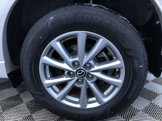 Used 2025 MAZDA CX-5 AWD 2.5 S w/ Select Package image 17