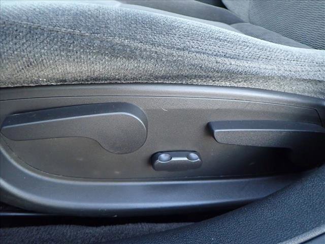 Used 2014 Chevrolet Impala LT w/ LT Sunroof Package image 11