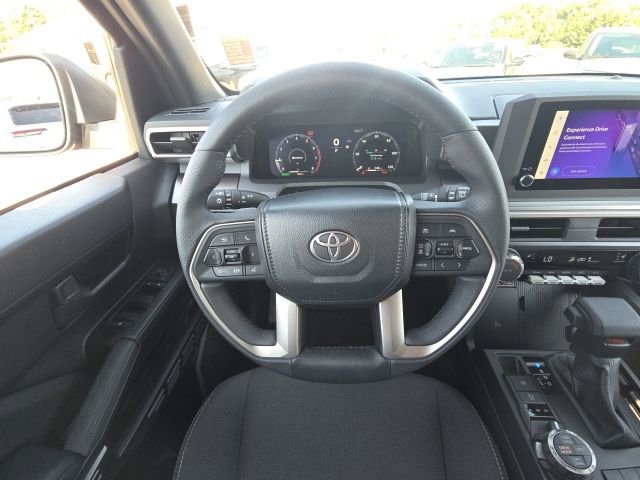 Used 2025 Toyota 4Runner 4WD image 27