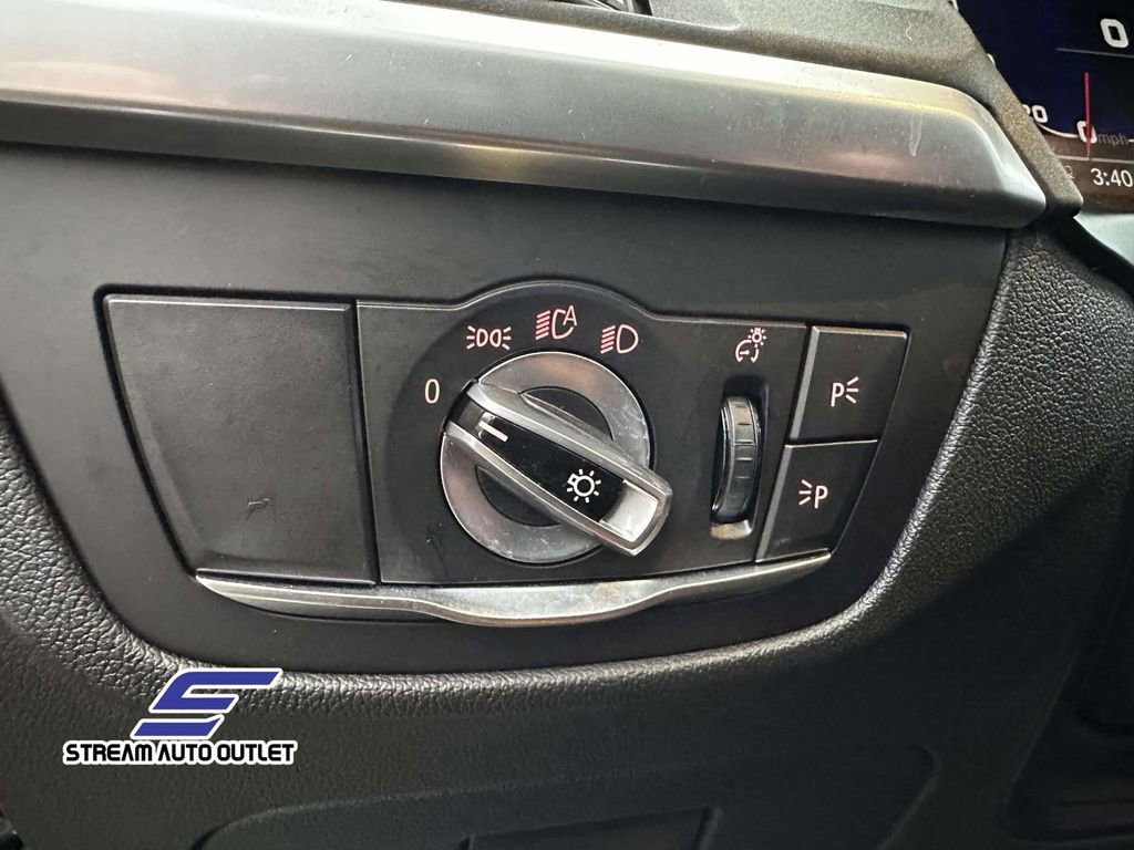 Used 2022 BMW X3 xDrive30i w/ M Sport Package 2 image 17