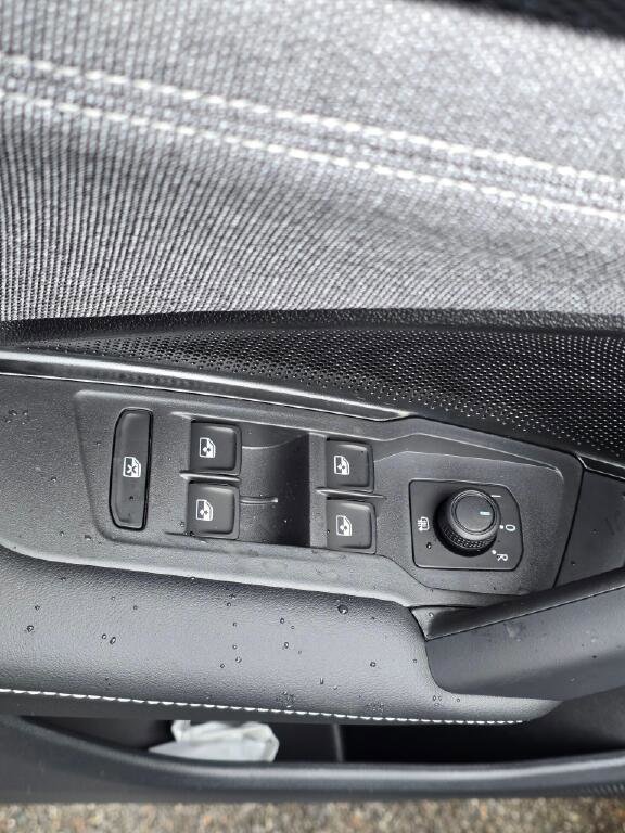 New 2026 Volkswagen Tiguan S image 22