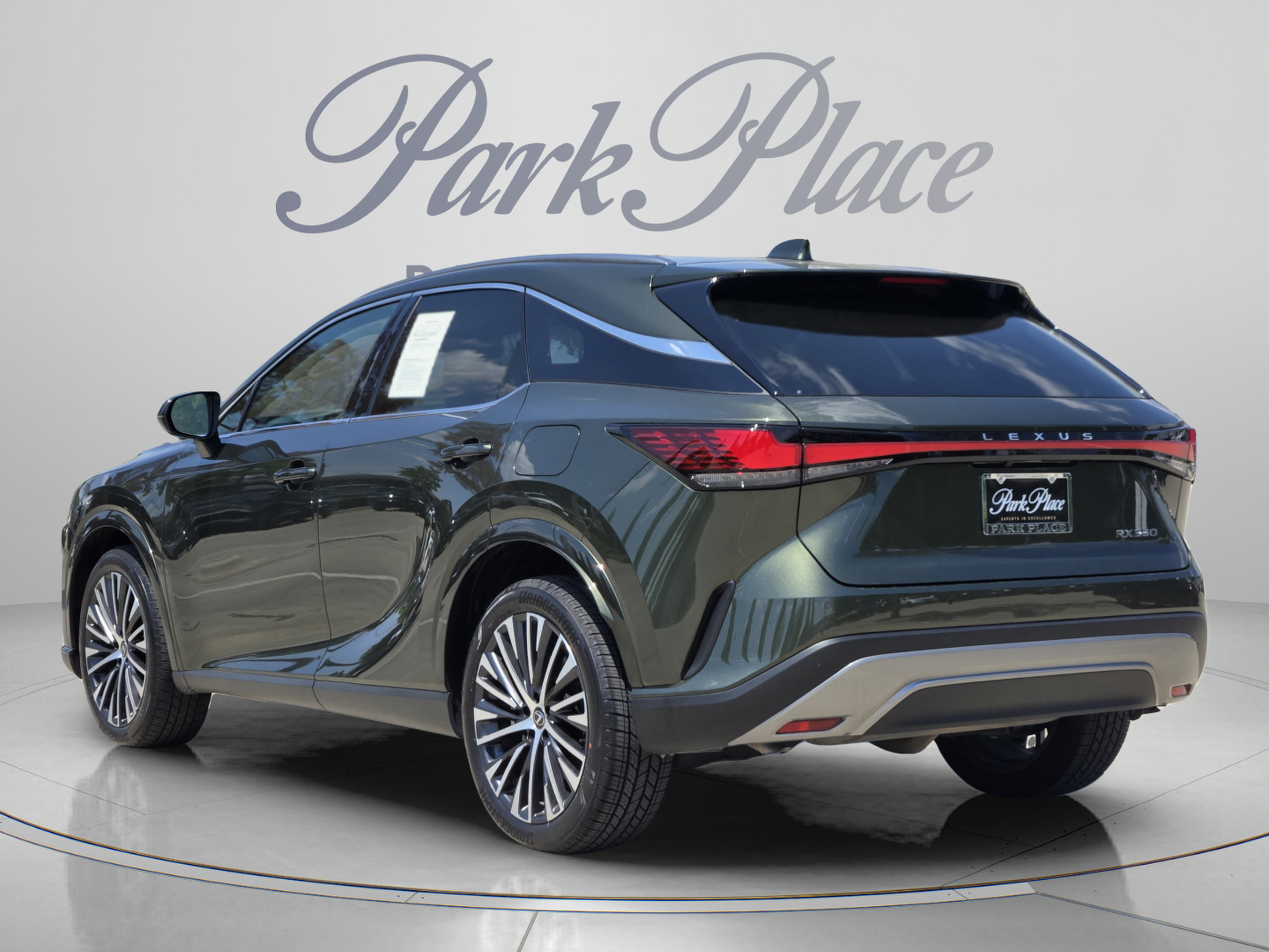 Certified 2025 Lexus RX 350 Premium Plus w/ Accessory Package (Z1) FWD image 3