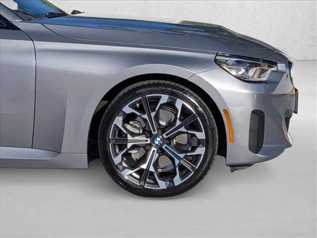 Used 2025 BMW 230i Coupe w/ Premium Package RWD image 25