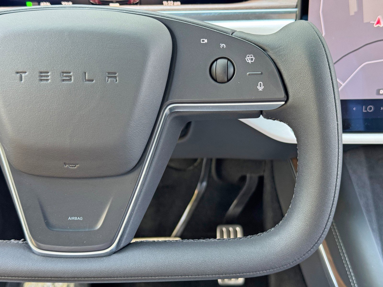 Used 2023 Tesla Model X AWD/4WD image 20