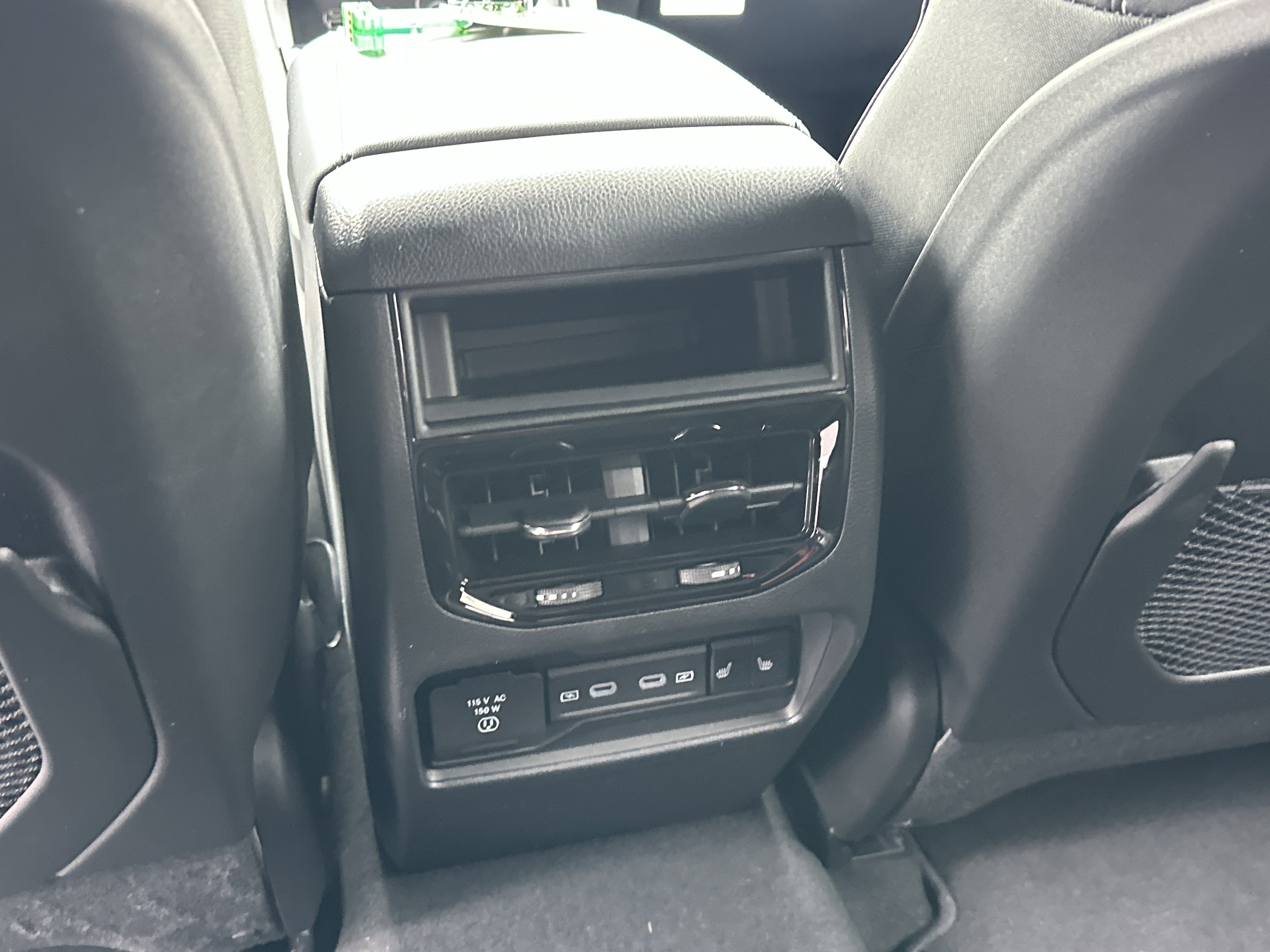 New 2026 Jeep Grand Cherokee Limited w/ Limited Altitude Package image 33