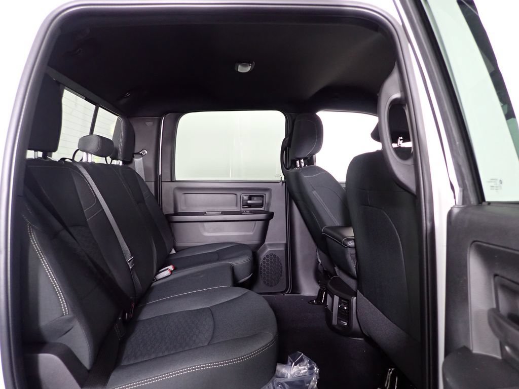 New 2026 RAM 2500 Tradesman AWD/4WD image 31