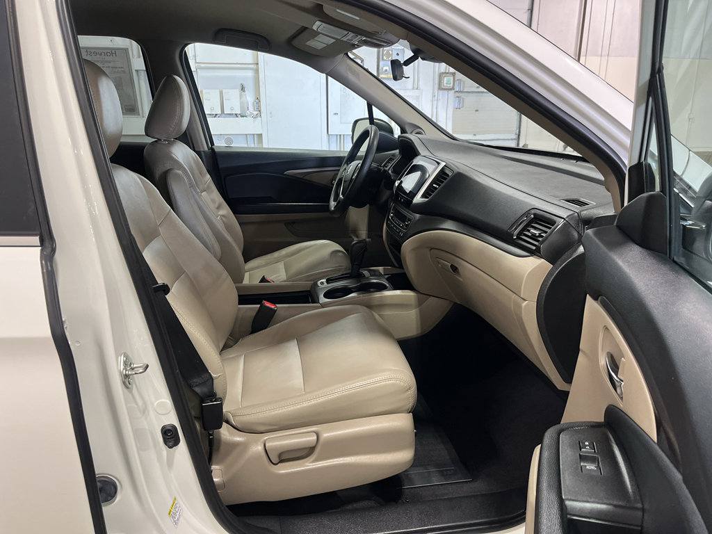 Used 2016 Honda Pilot EX image 28