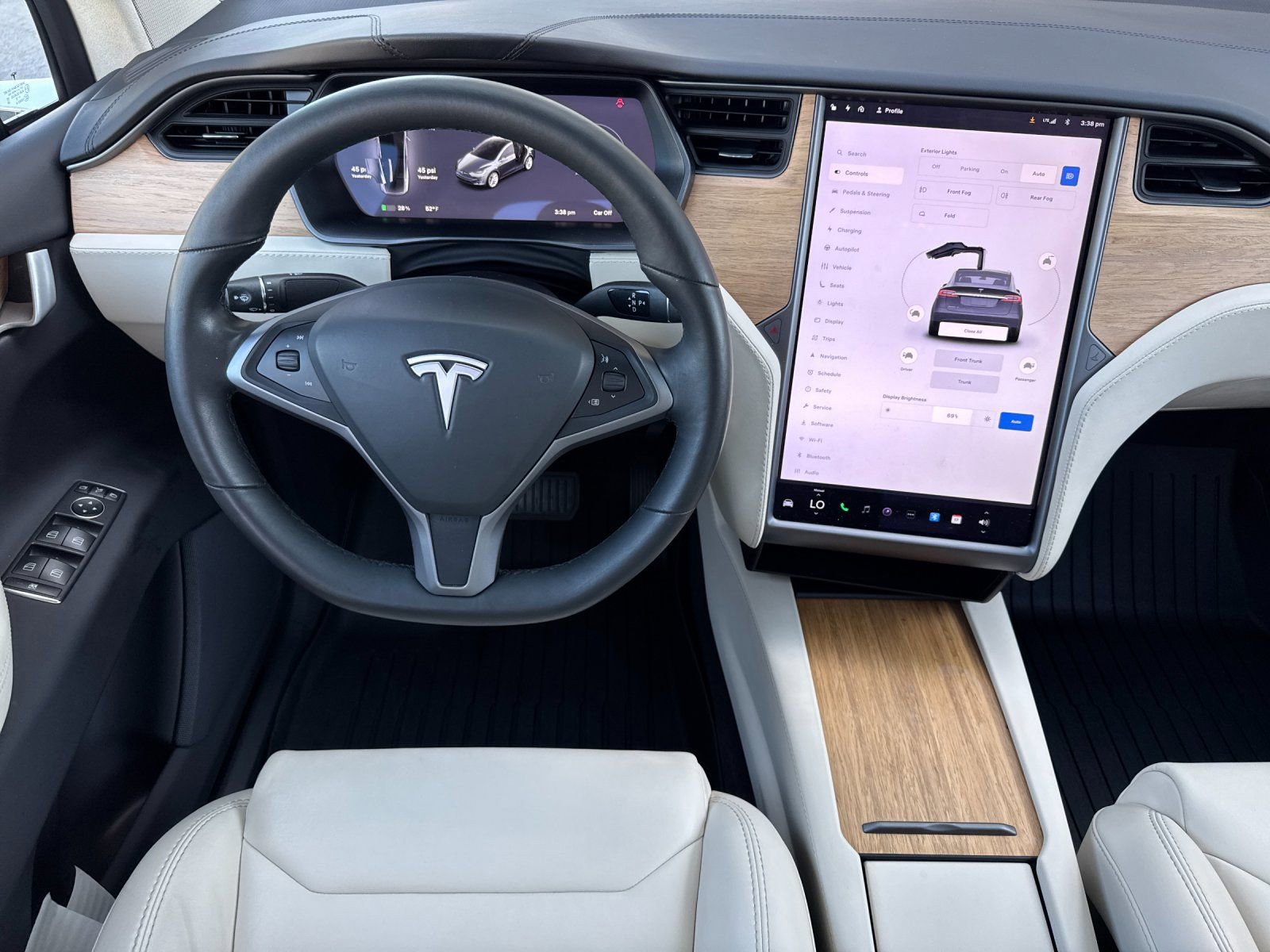 Used 2019 Tesla Model X Long Range AWD/4WD image 14