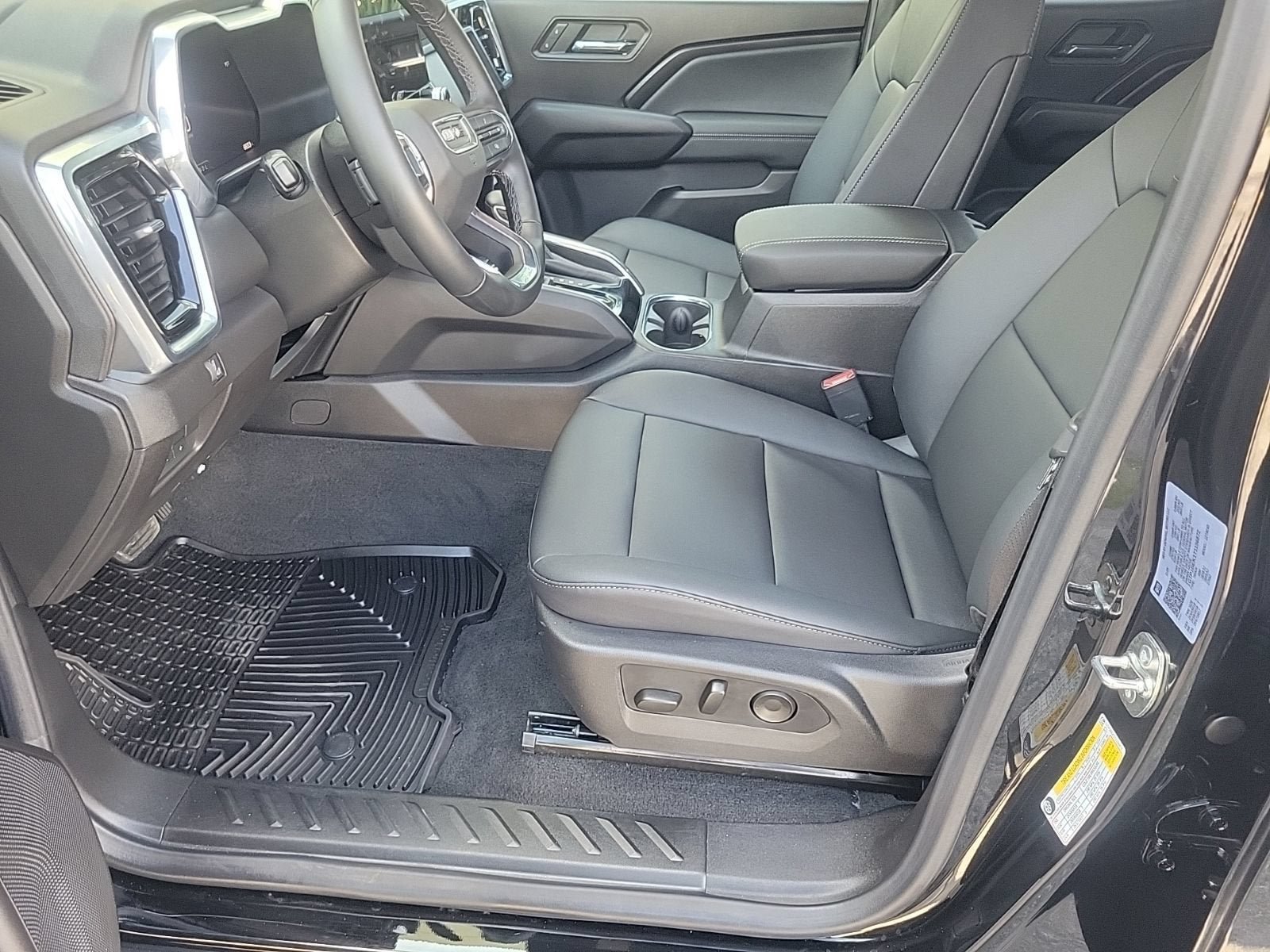 Used 2026 GMC Canyon Elevation w/ Convenience Package RWD image 11