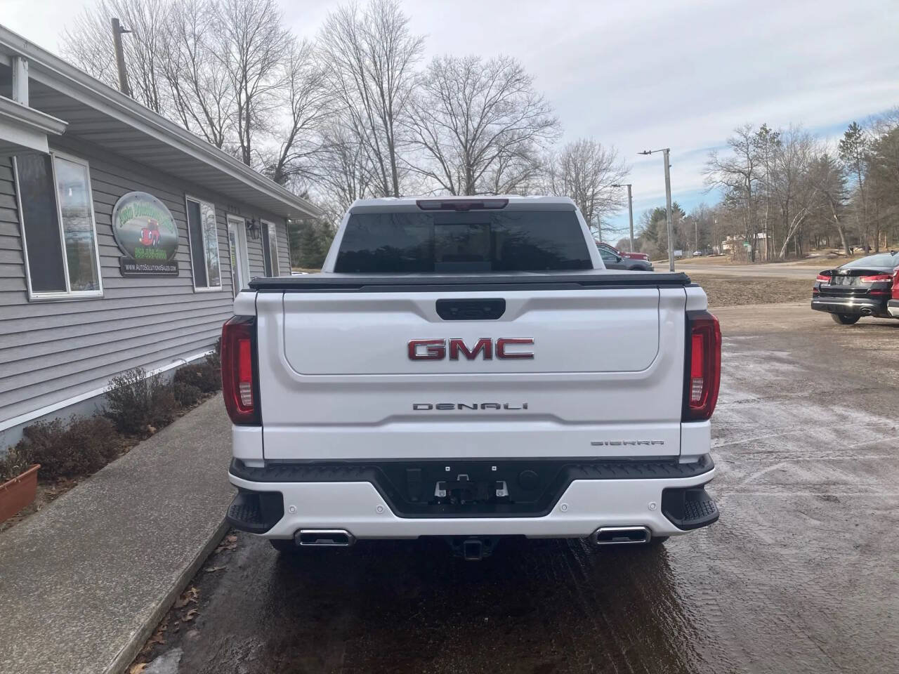 Used 2023 GMC Sierra 1500 Denali w/ Denali Reserve Package AWD/4WD image 5
