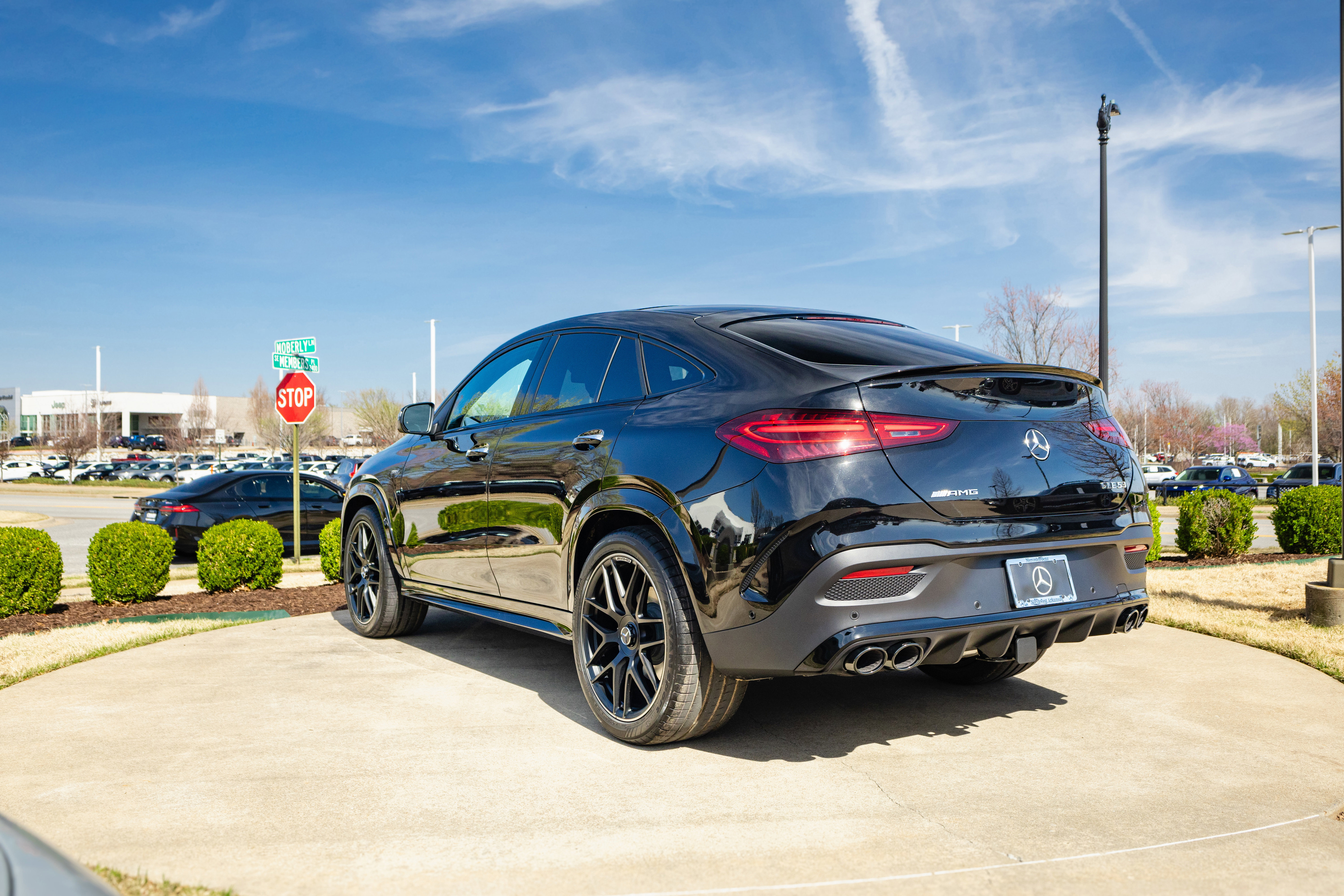 New 2026 Mercedes-Benz GLE 53 AMG 4MATIC Coupe image 9