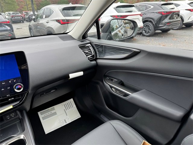 New 2025 Lexus NX 350h AWD w/ Premium Package image 18