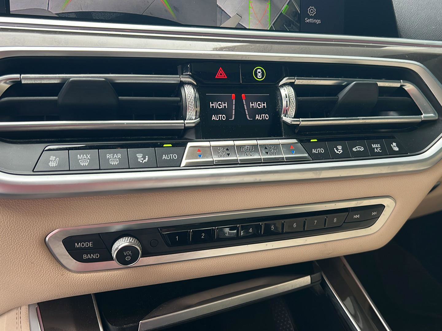 Certified 2022 BMW X5 xDrive40i w/ M Sport Package image 28