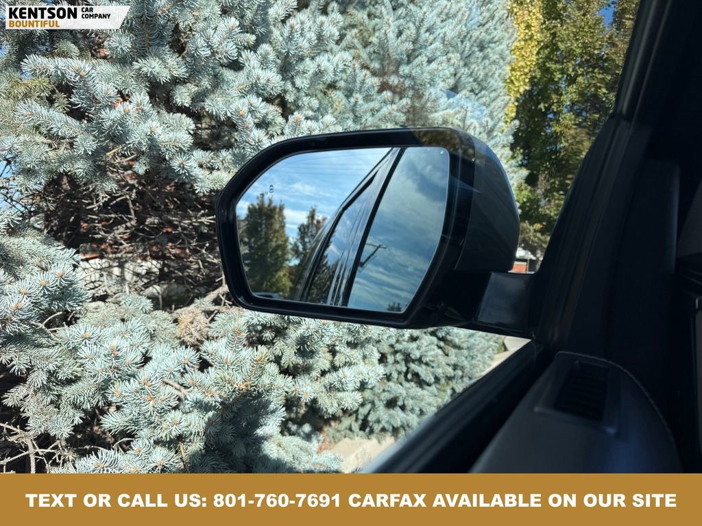 Used 2024 Ford Expedition Limited image 25