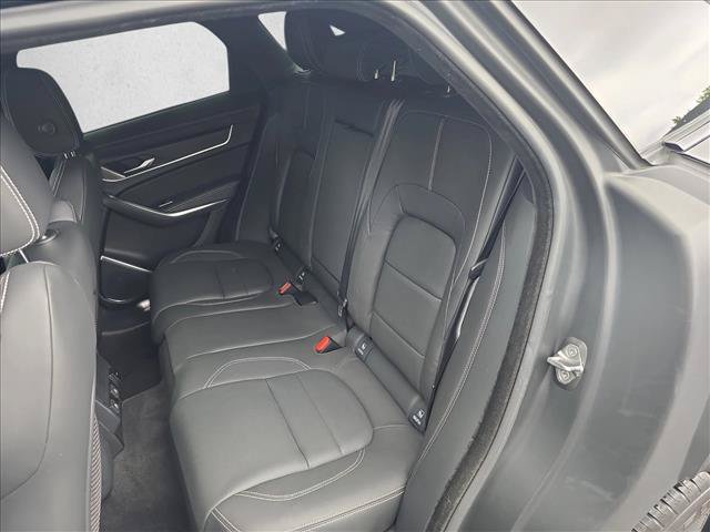 Used 2024 Jaguar F-PACE R-Dynamic S AWD/4WD image 14