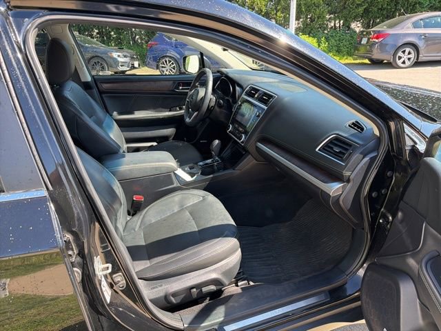 Used 2019 Subaru Outback 2.5i Limited AWD/4WD image 12