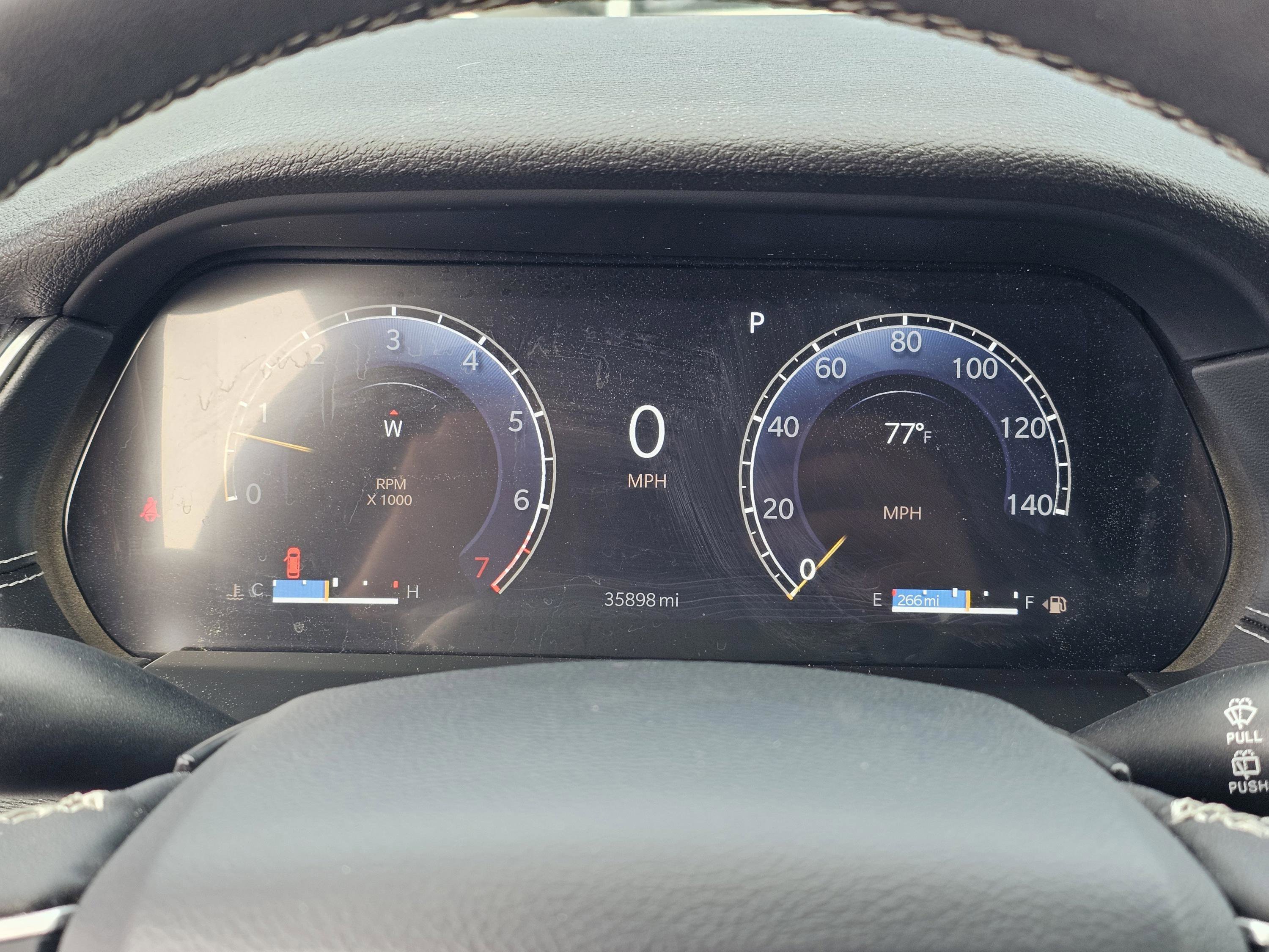 Used 2025 Jeep Grand Cherokee Altitude AWD/4WD image 22
