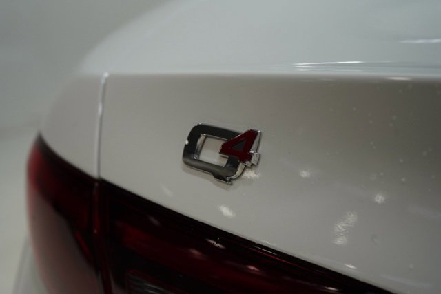 Used 2022 Alfa Romeo Giulia Sprint image 10