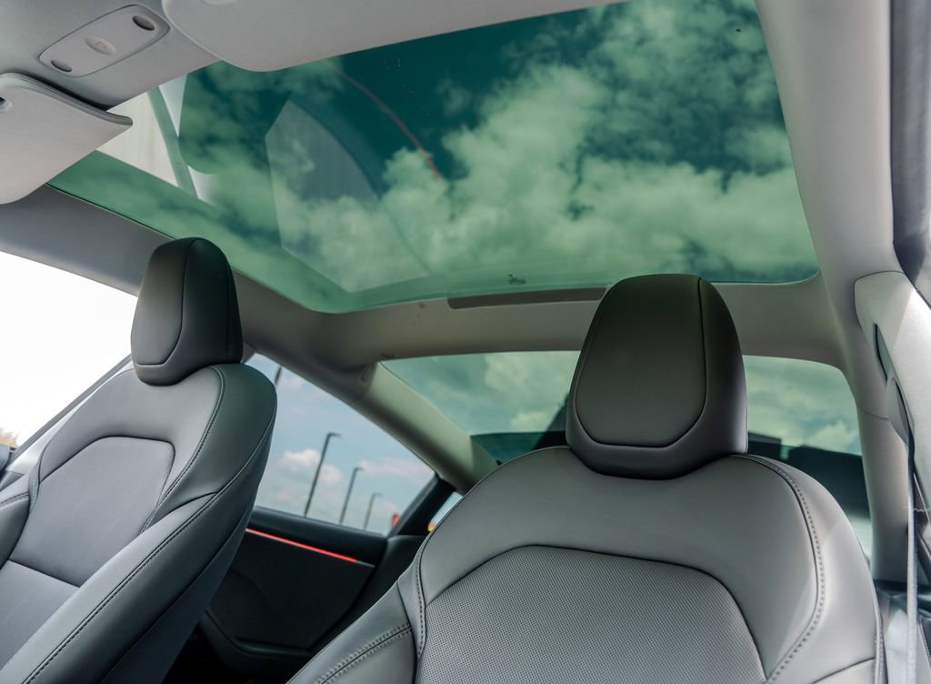 Used 2024 Tesla Model 3 Long Range RWD image 16
