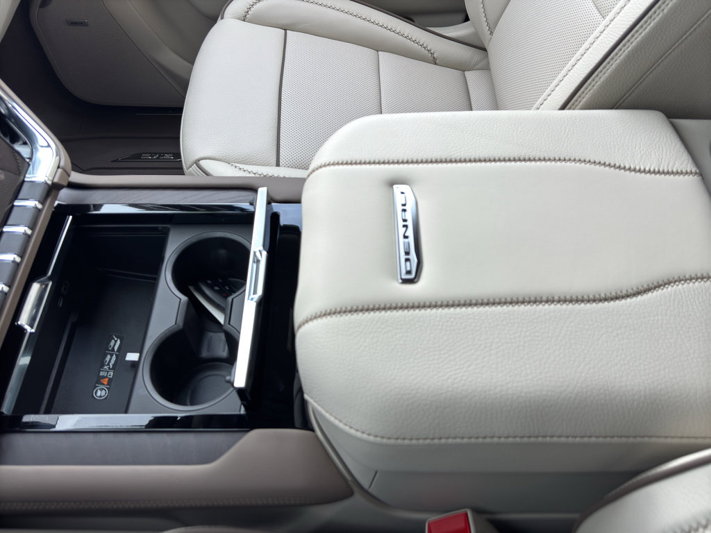 New 2026 GMC Yukon XL Denali image 31
