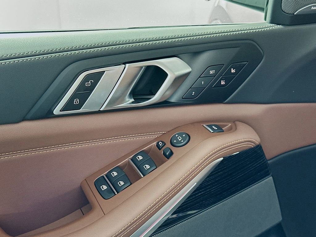 New 2026 BMW X5 M60i image 20