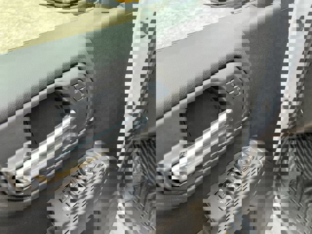 Used 2024 Chevrolet Silverado 1500 Custom w/ Dark Appearance Package image 24