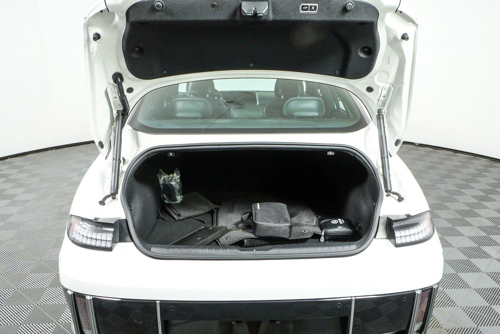 Used 2023 Hyundai Ioniq 6 Limited w/ Cargo Package RWD image 32
