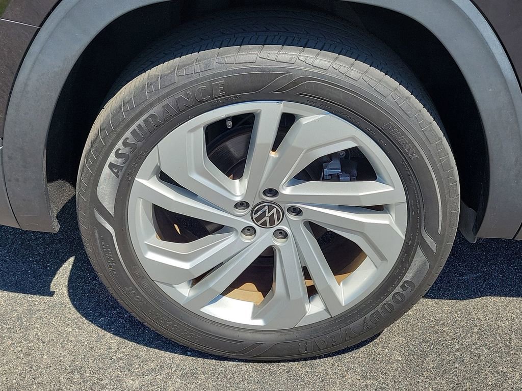 Used 2021 Volkswagen Atlas SE FWD image 6