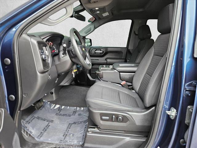 Used 2022 Chevrolet Silverado 1500 Custom w/ Safety Confidence Package RWD image 14