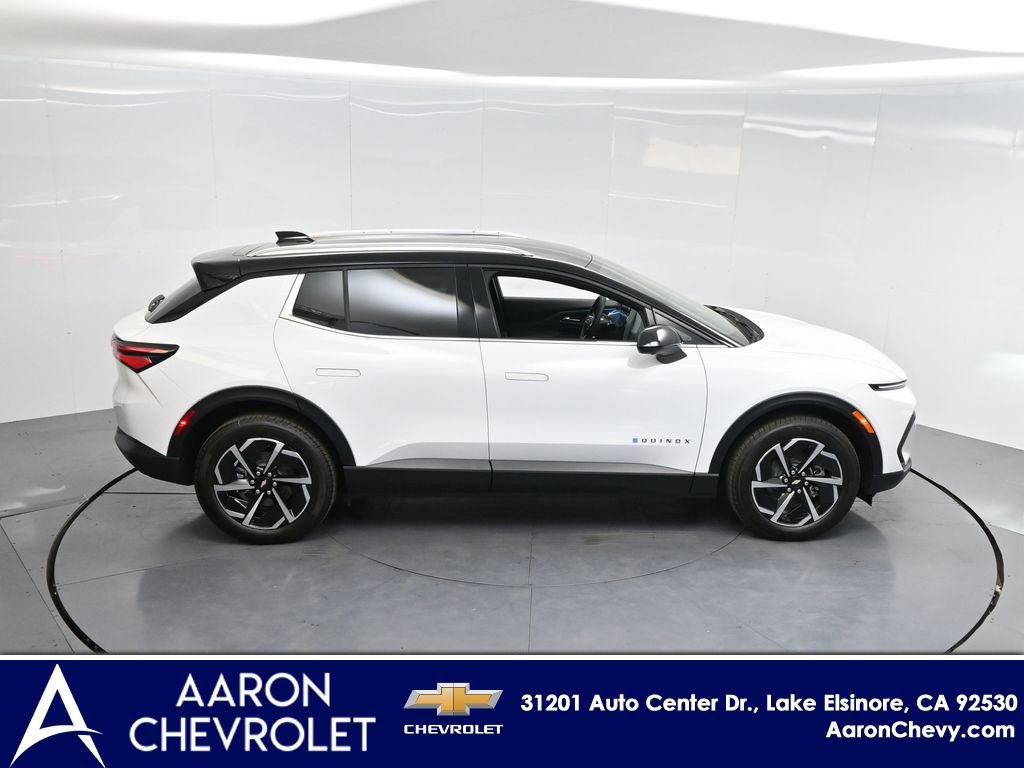 New 2026 Chevrolet Equinox EV LT AWD/4WD image 58